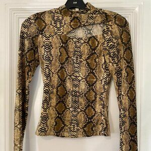 superdown Cutout Top